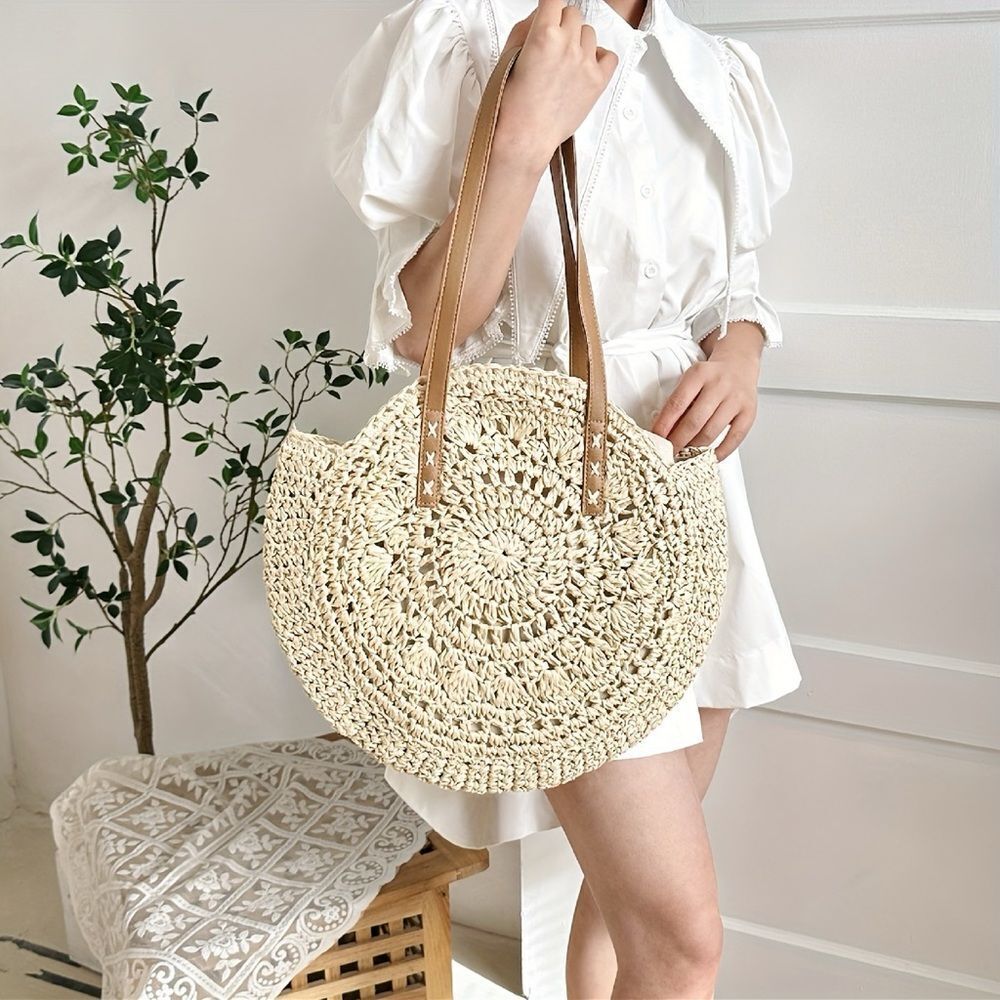 Round Straw Cream Shoulder Bag